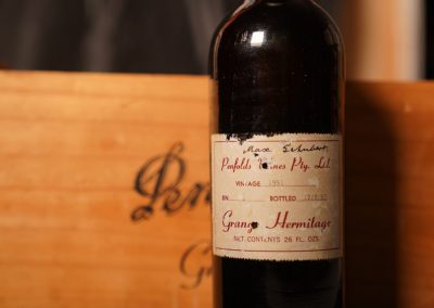 Single bottle of Penfolds Grange 1951 shatters world record price at auction
